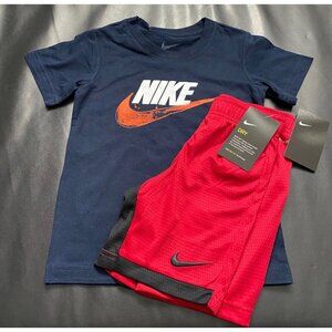 NWT Nike Athletic Set Boys Size 5